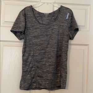 Reebok Medium Athletic Top Gray